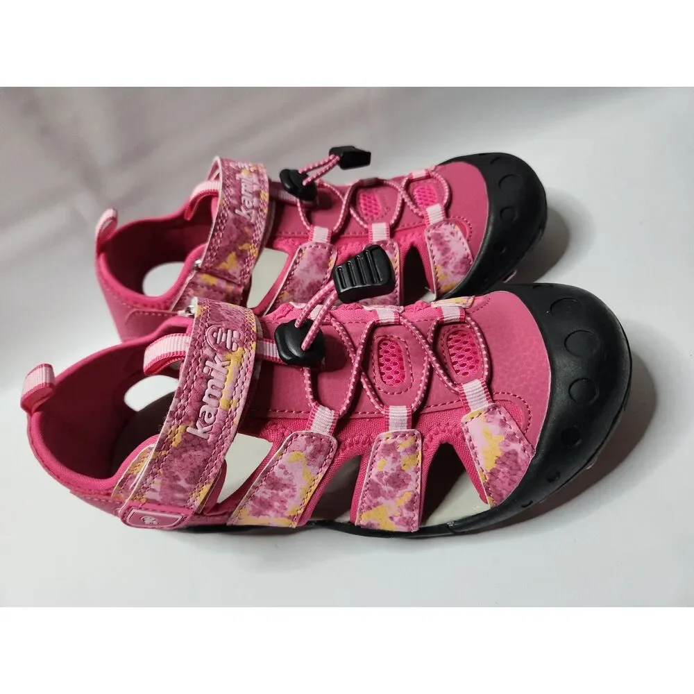 Kamik Girls Closed Toe Sandals Pink Size 4
